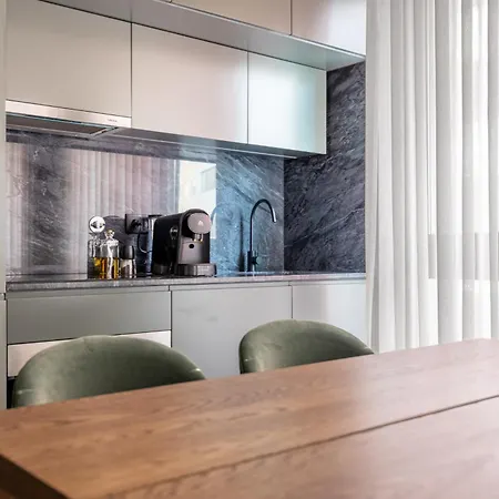 Modern Escape Next To The Metro Station * ヴィラ・ノヴァ・デ・ガイア